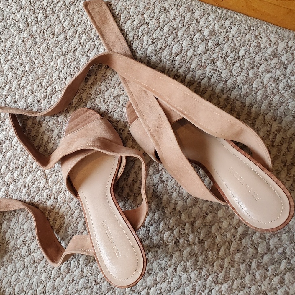 Pour La Victoire Sandals